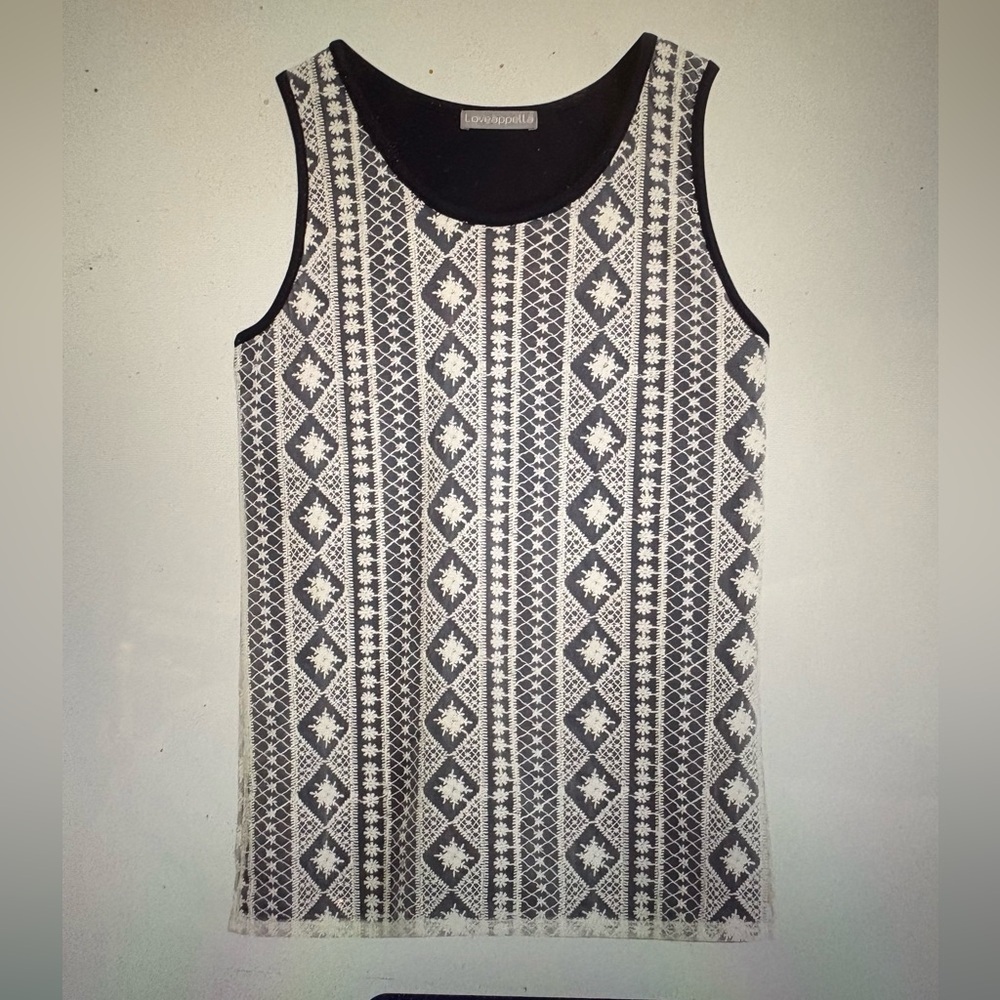 Loveappella - McKenna Lace Overlay Knit Tank Top - Size XL. Blue and off white